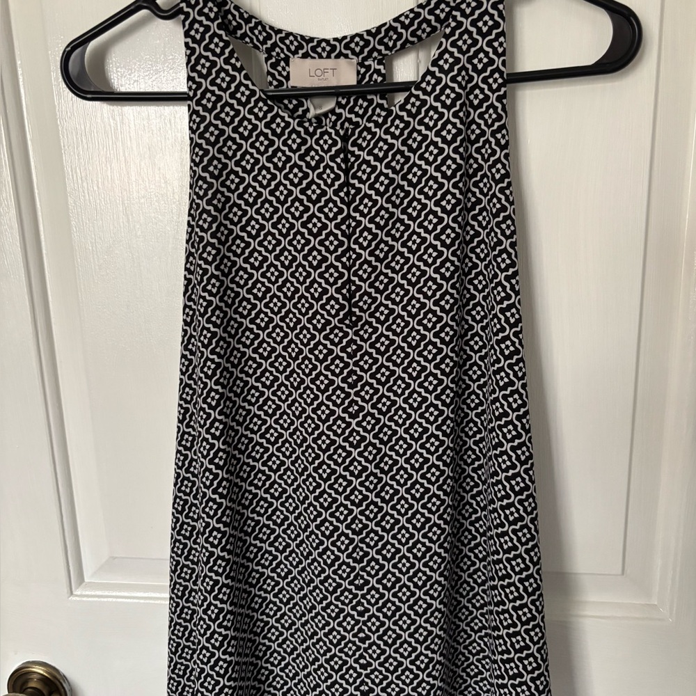 Loft black & white dressy racer back tank